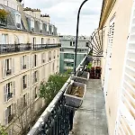Bastille Hideaway
